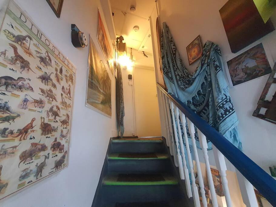 Cyber-Art Studio In Camden London Bagian luar foto
