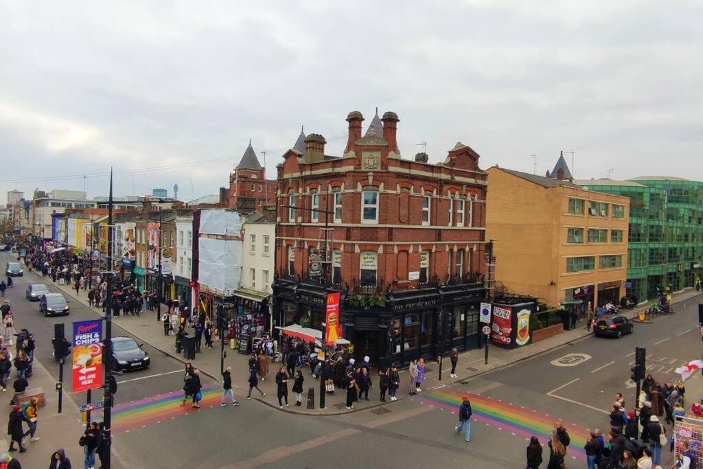 Cyber-Art Studio In Camden London Bagian luar foto