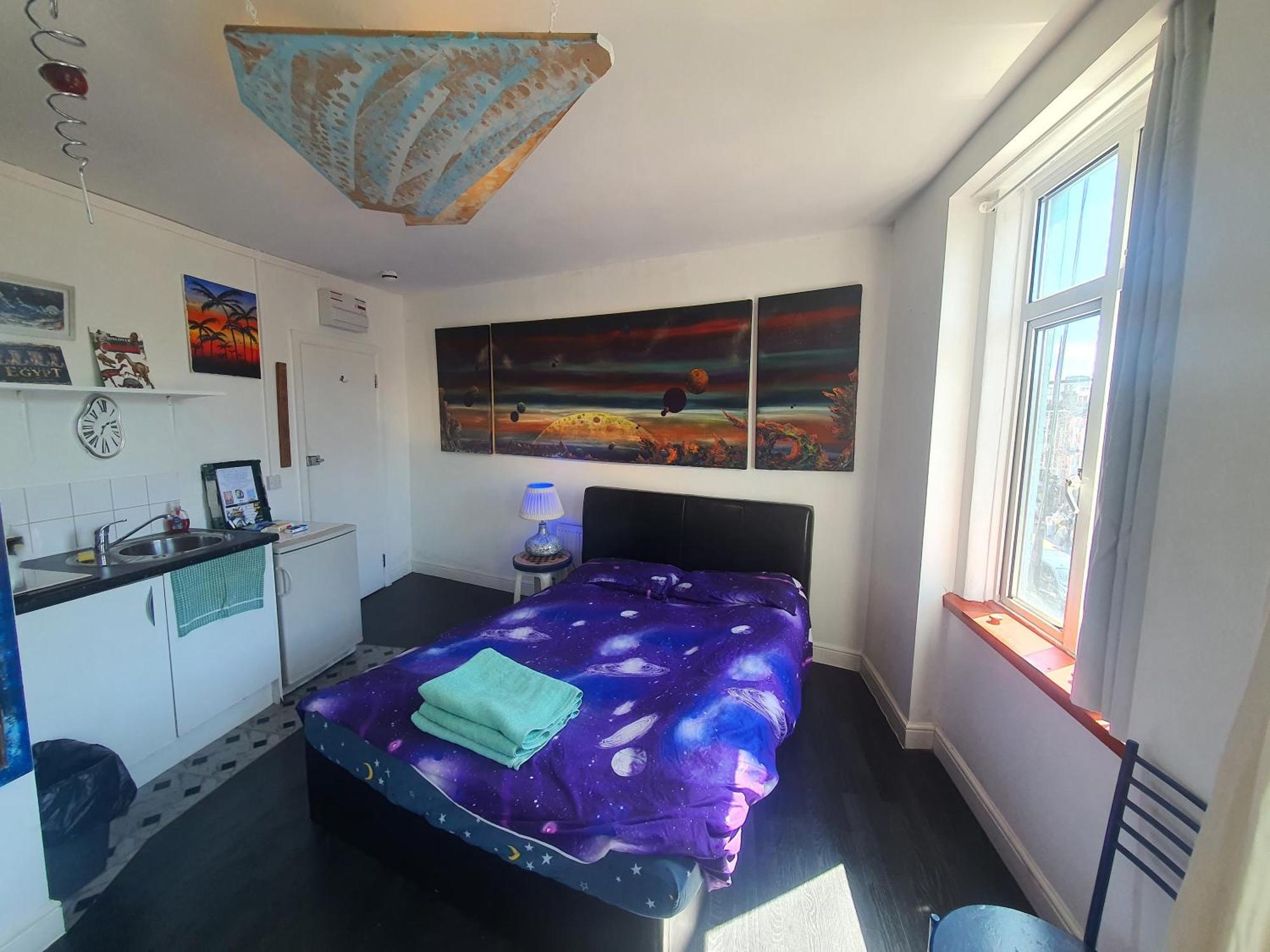Cyber-Art Studio In Camden London Bagian luar foto
